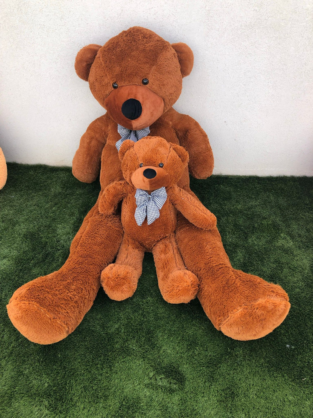 דובי ענק שתי מטר בצבע חום כהה (2 מטר)